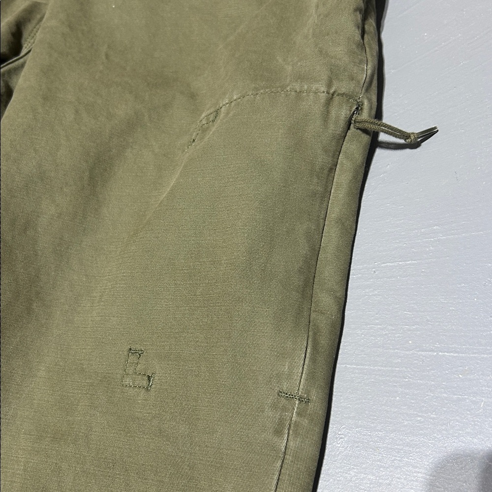 Duluth Trading Co. Heavy Duty Green Pants (Men’s 38 x 34) - Picture 12 of 14